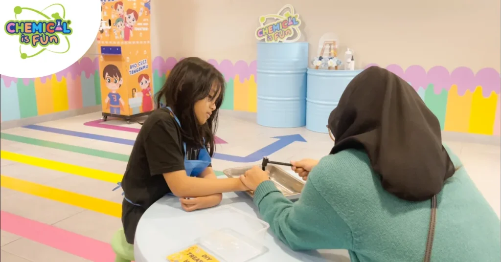 Ide Art and Craft dari Barang Bekas untuk Aktivitas Anak